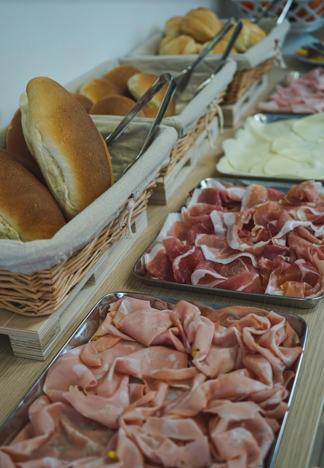 Colazione Dear Mary — torte fatte in casa