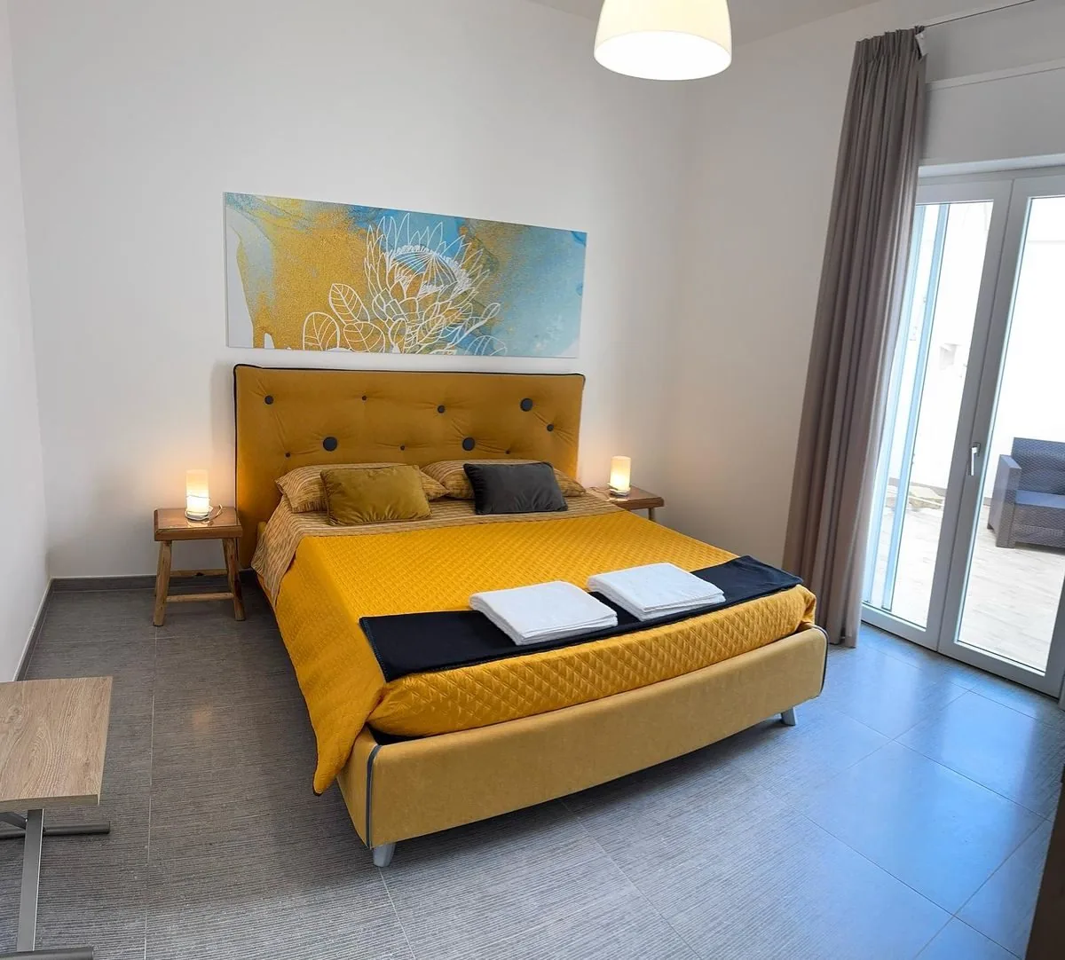 Camera Girasole — Doppia con terrazza e ombrellone